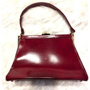 Chic Maroon Shoulder Bag